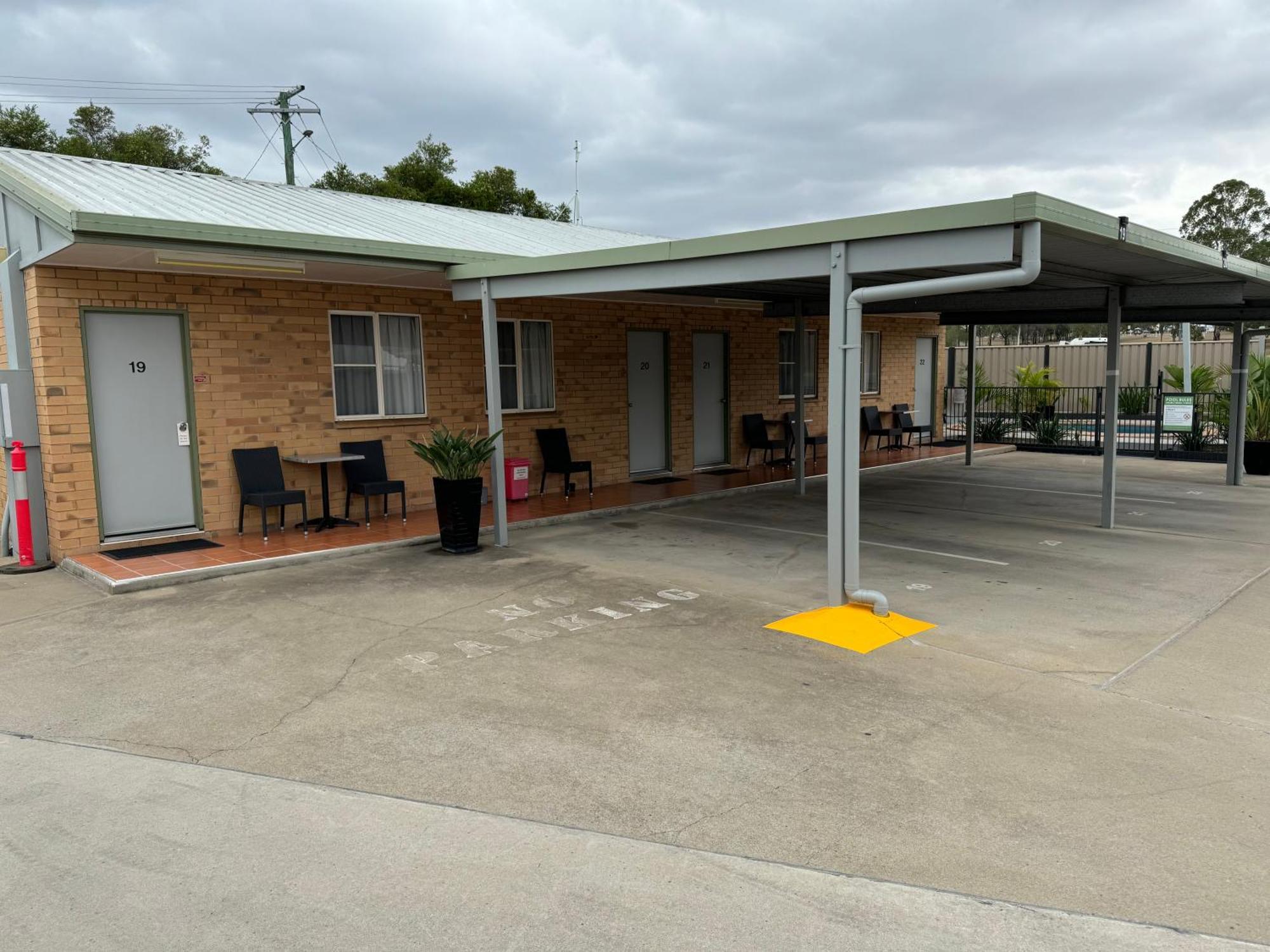 Raintree Motel Biloela Extérieur photo