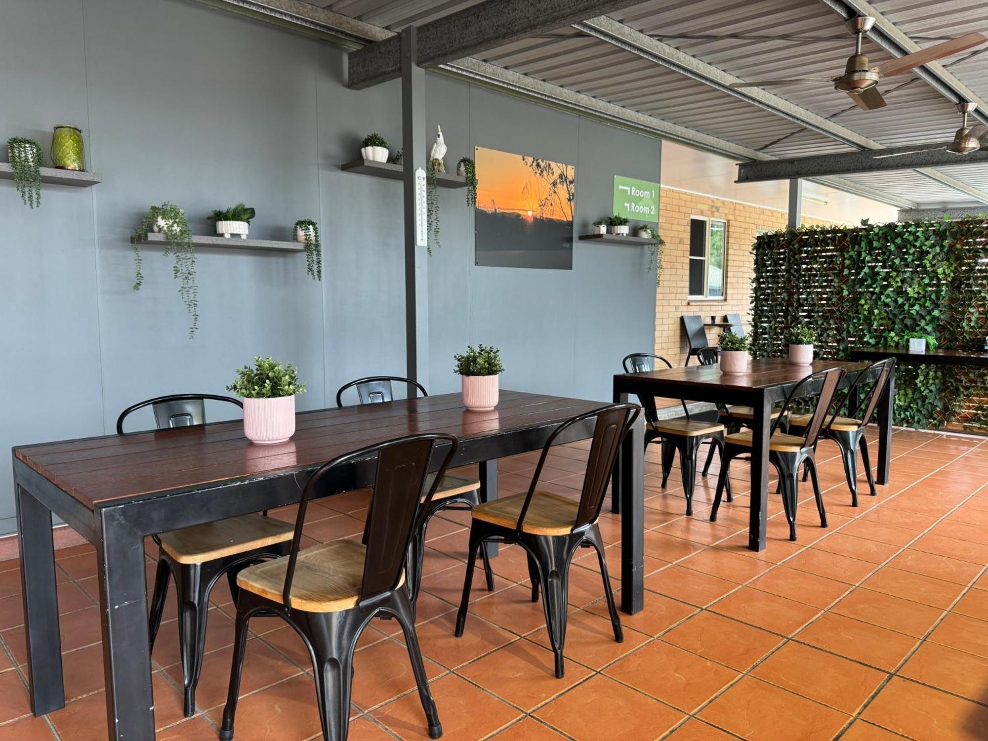 Raintree Motel Biloela Extérieur photo