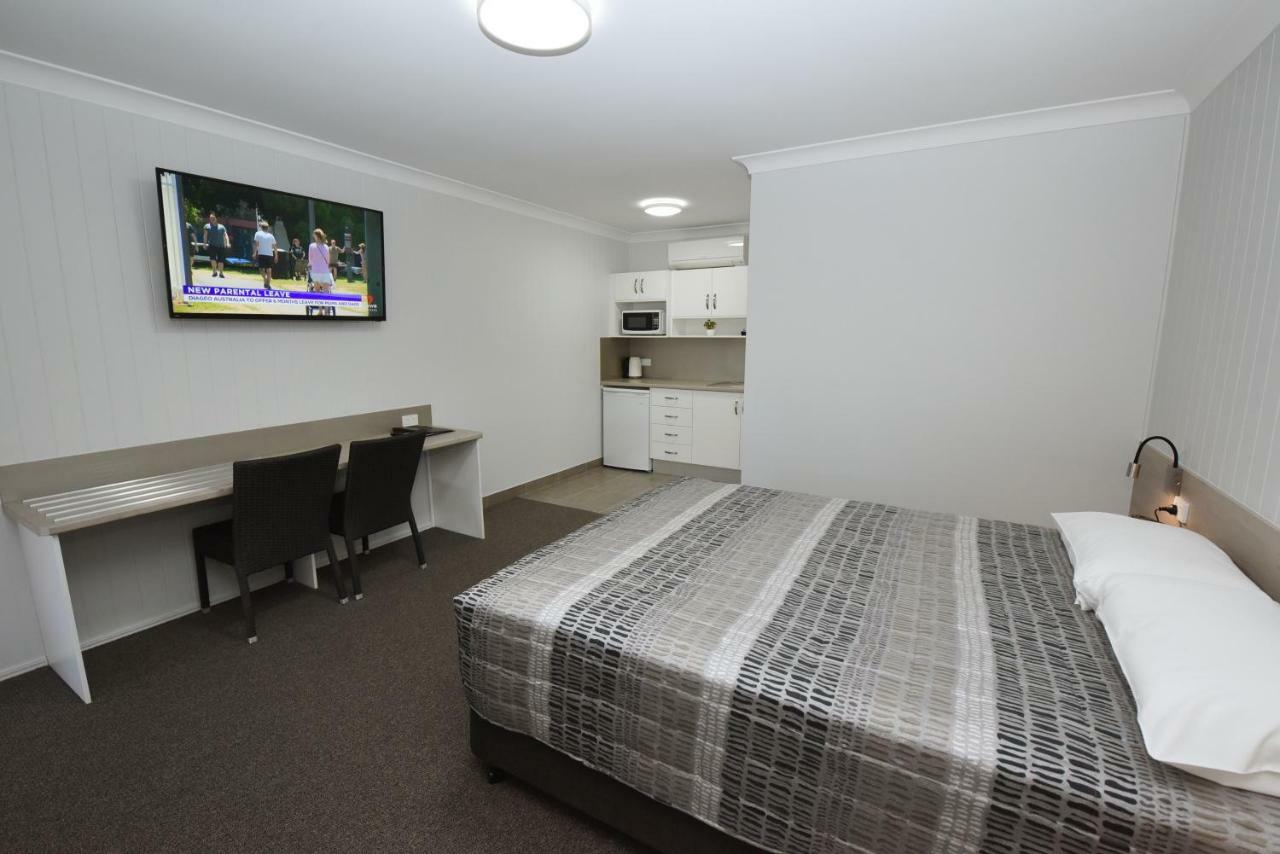 Raintree Motel Biloela Extérieur photo
